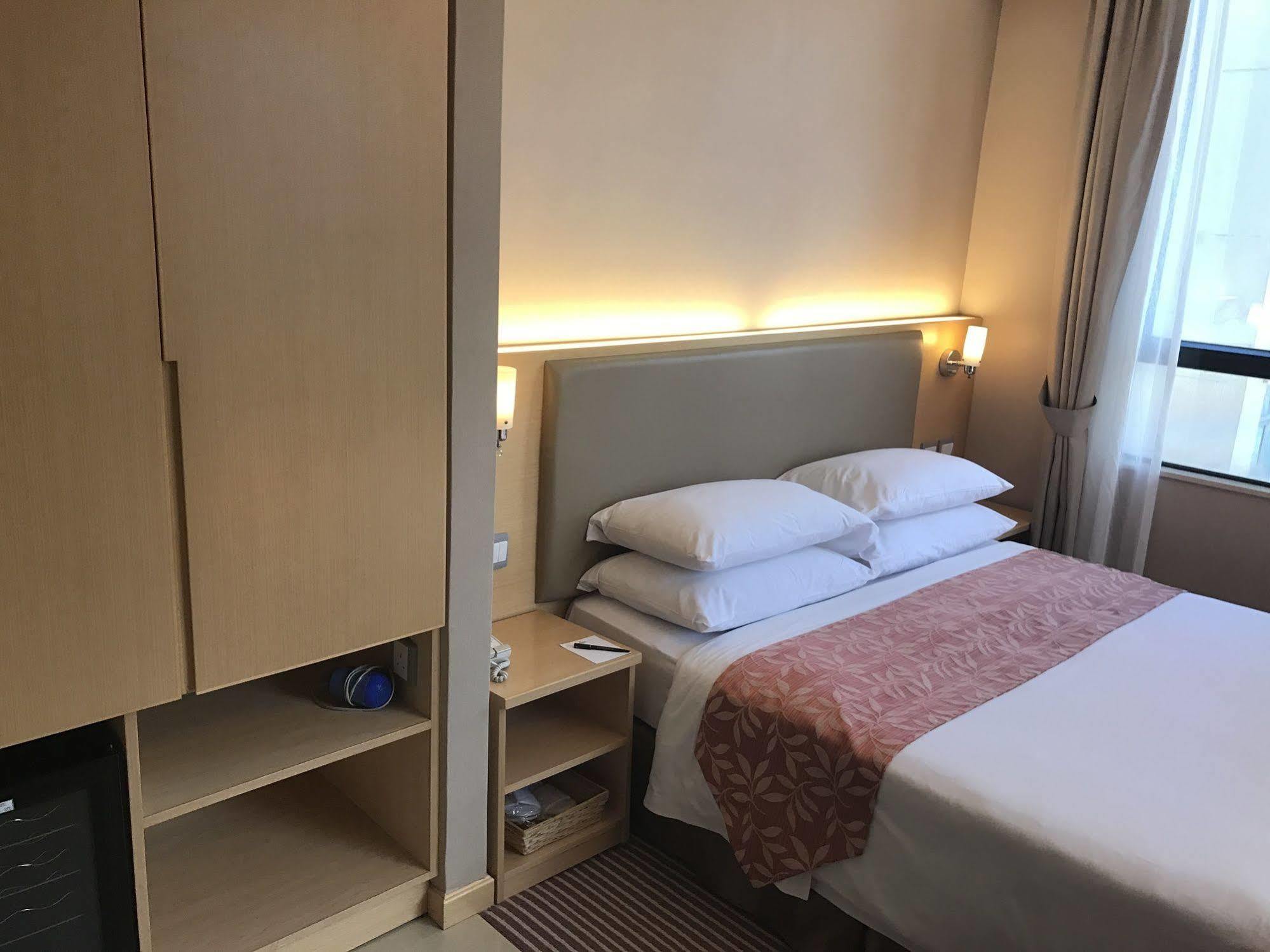 The South China Hotel Hong Kong Extérieur photo
