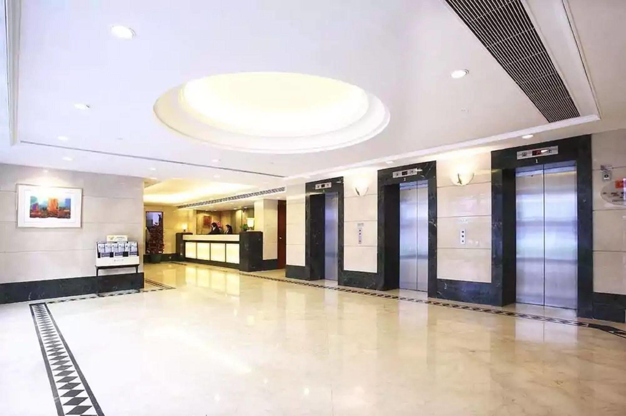 The South China Hotel Hong Kong Extérieur photo